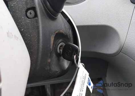 2013 Toyota Sienna Le 7 Passenger from USA, damaged, VIN 5TDJK3DC9DS050189